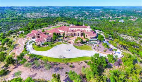 $4.95 Million Hilltop Home In Boerne, TX | Homes of the Rich