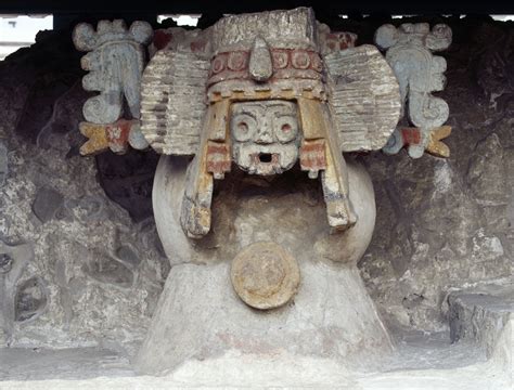 Tlaloc, Dewa Hujan dan Kesuburan Aztec