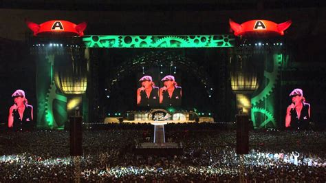 AC/DC Live At River Plate: Let There Be Rock - YouTube