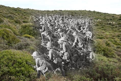 Gallipoli Campaign: Overlay Images Show The First World War Battlefield Then & Today | Cafe ...