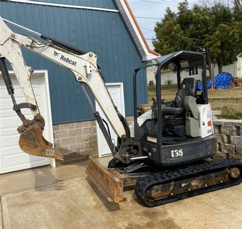 Heavy Equipment Cleaning Removal - Grease - Oil - Dust - Gum