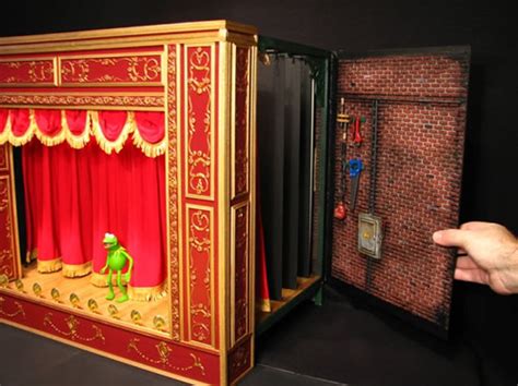 The Muppet Theater Playset by Lance Cardinal - Neatorama