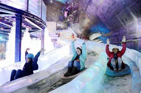 SNOW WORLD CEBU – Anjo World Theme Park