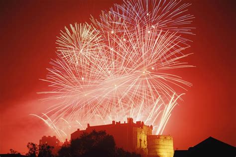 20 stunning images of Scotland's past Hogmanay celebrations | Scotland, Hogmanay scotland, Auld ...