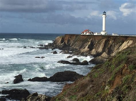 Point Arena Lighthouse – Mendonoma Sightings