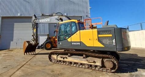 Volvo EC 220 ENL Tracked Excavator