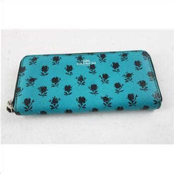 Coach Wallet | Property Room