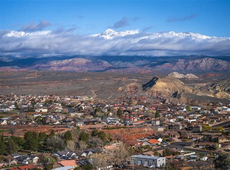 City of Hurricane Utah Winter Snow Snowcapped Mountains Red Rock Blue ...