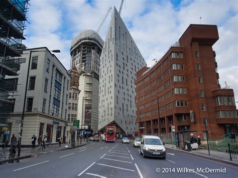 'Optical Illusion' Building, City Road nr Old Street Roundabout [AIC] (xpost /r/pics) : r/london