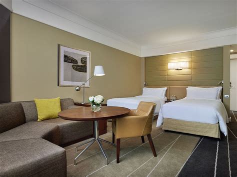 5-Star Luxury Hotel Rooms & Suites | Grand Hyatt Melbourne