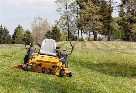 The 7 Best Zero Turn Mowers for Hills of 2023 - Best Garden Tips