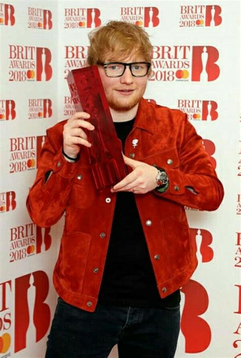 Ed and his Global Success Award at the 2018 Brit Awards... | Ed sheeran ...