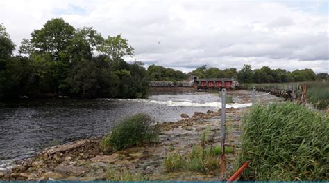 Work begins on pedestrian bridge across River Shannon