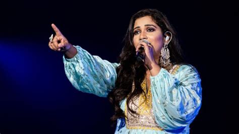 20 Best Shreya Ghoshal Songs That Will Stay With You Forever - Flickonclick