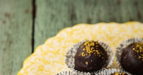 Dolce Fooda: Homemade Mozart Chocolate Balls (Mozartkugeln, Mocart kugle)