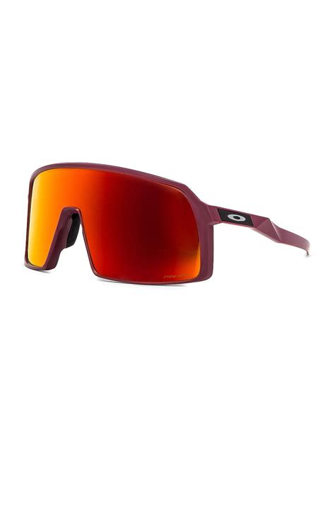 Oakley Sutro in Red - Lyst