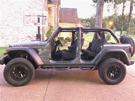 Jeep JLU Rubicon 2019 2.5 Lift with 35s | Fuel wheels, Jeep, Monster trucks