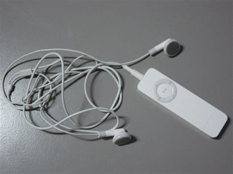 iPod shuffle (1st generation) | Apple Wiki | Fandom