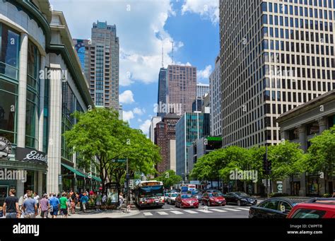 Illinois chicago view michigan avenue hi-res stock photography and images - Alamy