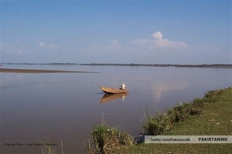 Chenab River, Pakistan | Lake park, Arabian sea, Pakistan