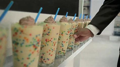 Zaxby's Birthday Cake Milkshake TV Commercial, 'Brain Freeze' Ft ...