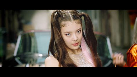 ITZY - Not Shy who's who - K-Pop Database / dbkpop.com