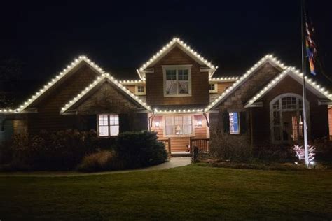 Gallery - Holiday Cheer Lighting