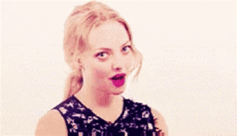 Amanda Seyfried Wink GIF - Amanda Seyfried Wink Oh - Discover & Share GIFs