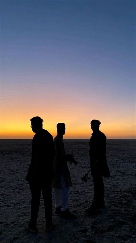 Aesthetic silhouette Rann of kutch . | Sunrise photography, Sunset ...