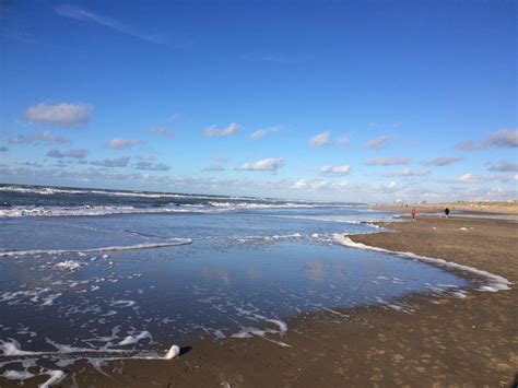 Zandvoort aan Zee | Beach, Beautiful beaches, Switzerland travel