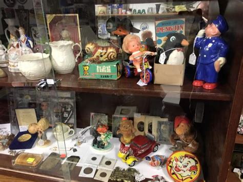 Vintage Toys - Collectibles Gallery