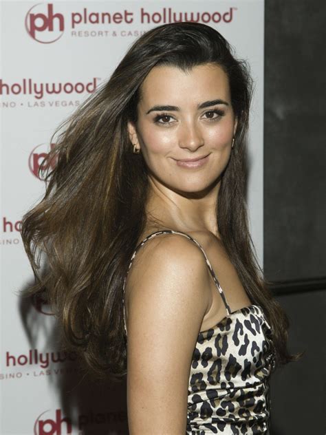 Cote De Pablo | Cote de Pablo Cote | Celebrities, Cote de pablo, Beautiful actresses