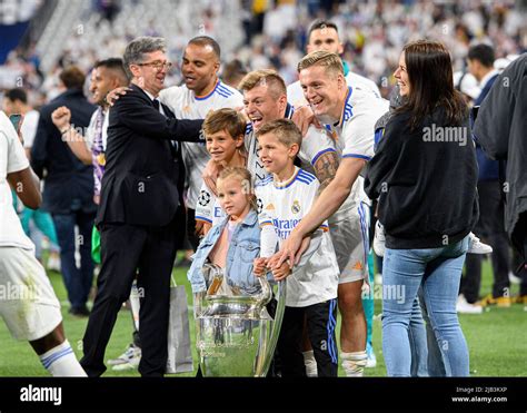 Toni kroos family hi-res stock photography and images - Alamy