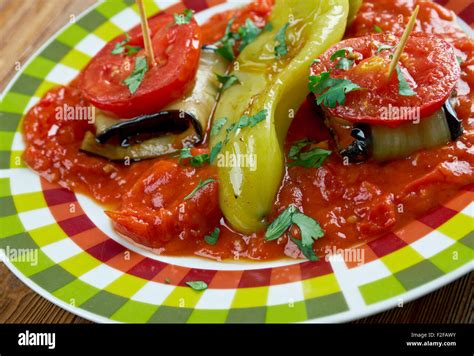 Islim kebabi hi-res stock photography and images - Alamy