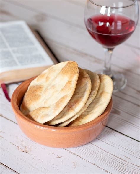 Recipe for Unleavened Bread (Matzo) | Go Eat Green