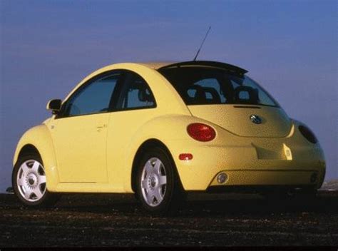 2000 Volkswagen New Beetle Values & Cars for Sale | Kelley Blue Book