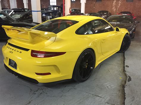 New York Area 2015 Porsche 911 GT3 Racing Yellow Available - Rennlist Discussion Forums