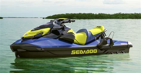 2020 Sea-Doo WAKE 170 Review - Personal Watercraft