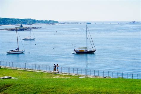 13 Best Things to Do in Kittery Maine, Pretty Coastal Town