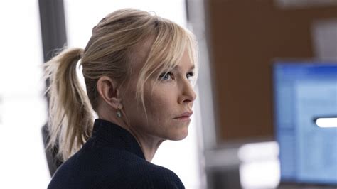 Kelli Giddish's 'SVU' Exit: A Deep Dive Into Rollins' Story ...