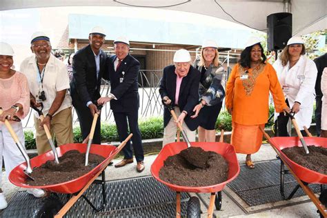 Brooklyn Hospital Center breaks ground on new Emergency Department • Brooklyn Paper