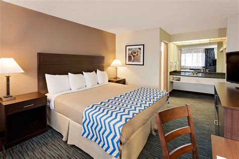 Travelodge by Wyndham Aberdeen | Aberdeen, WA Hotels