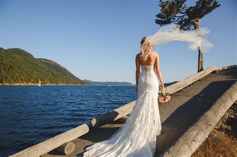 Beautiful Rosario Resort Wedding on Orcas Island | SATYA CURCIO PHOTOGRAPHY