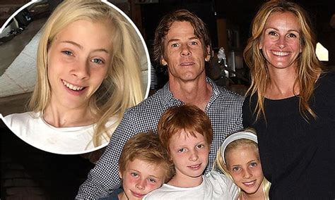 Julia Roberts, 54, shares it's 'thrilling' her two oldest children, 17 ...