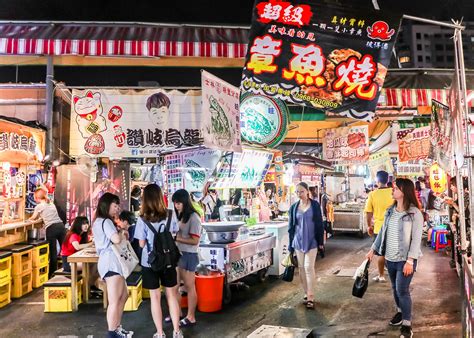 3 Best Night Markets to Visit in Kaohsiung - Alexis Jetsets – Travel Blog :: Alexis Jetsets ...