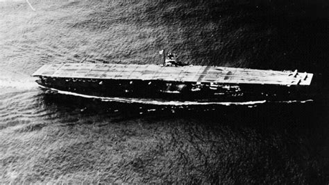 Battle of Midway: World War Two Japanese carrier wrecks found - BBC News