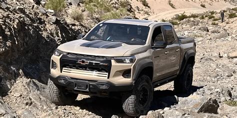 2024 Chevy Colorado Zr2 Review - Andie Blancha