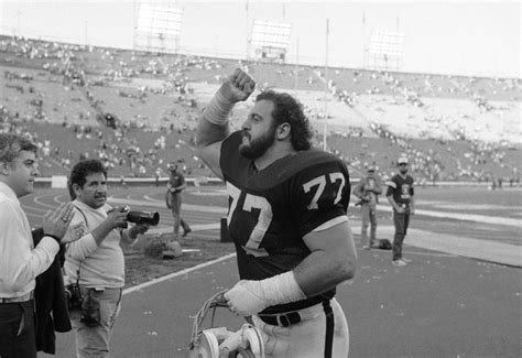 Raiders’ Lyle Alzado makes mark on storied franchise | Raiders News ...