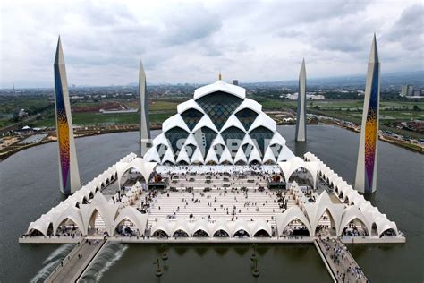 Masjid Hasil Desain Arsitektur Ridwan Kamil | My XXX Hot Girl