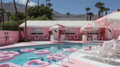 Trixie Motel from drag queen Trixie Mattel officially open for business ...